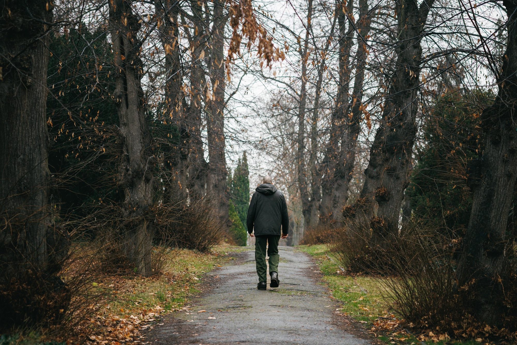 Guntram Weber on his weekly walk through a Berlin cemetery, 2021